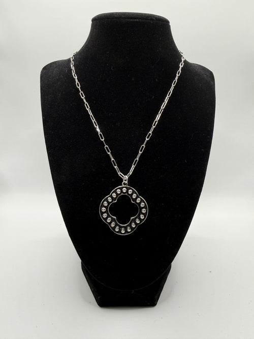 16″ Silver Clover Medallion Necklace | Western Boho Statement